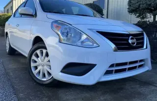 2019 Nissan Versa SV Sedan