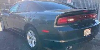 2014 DODGE chager SE