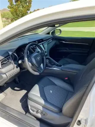 2019 Toyota camry SE