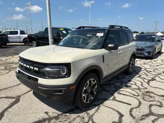Ford Bronco Sport 2024 AWD Outer Banks SUV de 4 puertas