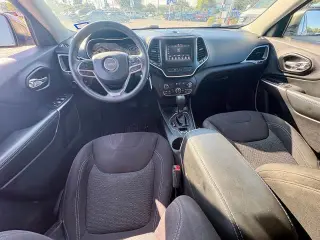 Jeep Cherokee 2020 Latitude SUV de 4 puertas