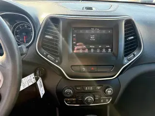 Jeep Cherokee 2020 Latitude SUV de 4 puertas