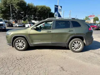Jeep Cherokee 2020 Latitude SUV de 4 puertas
