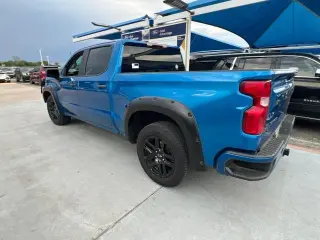 Chevrolet Silverado 1500 2022 4x2 Custom 4dr Crew Cab Caja Corta de 5.8 pies