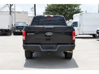 Ford F-150 2017 4x4 XL 4 puertas SuperCrew caja corta de 5.5 pies