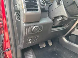 Ford F-150 2018 4x4 XLT 4dr SuperCrew 5.5 ft. SB