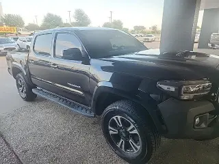 Toyota Tacoma 2017 4x2 TRD Sport 4dr Double Cab 5.0 ft SB