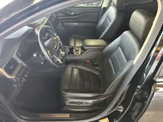 GMC Acadia 2023 Denali 4dr SUV