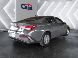 Hyundai ELANTRA 2026 SE 4dr Sedan