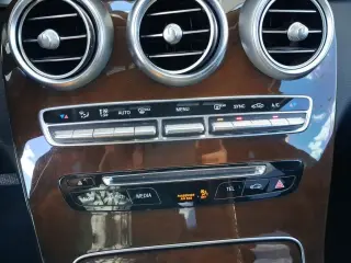 Mercedes-Benz GLC 2017 AWD GLC 300 Coupe 4MATIC 4dr SUV