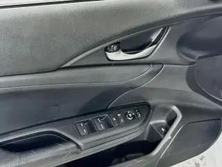 Honda Insight 2019 Touring Sedán de 4 puertas