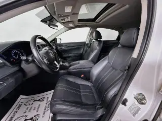 Honda Insight 2019 Touring Sedán de 4 puertas