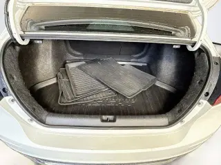 Honda Insight 2019 Touring Sedán de 4 puertas