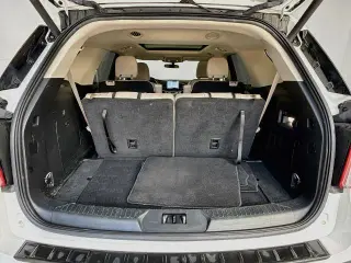Ford Explorer 2023 AWD XLT 4dr SUV