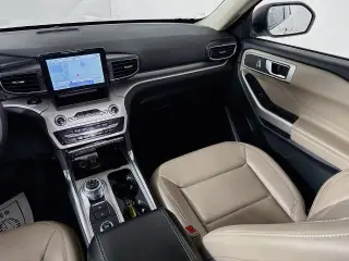 Ford Explorer 2023 AWD XLT 4dr SUV