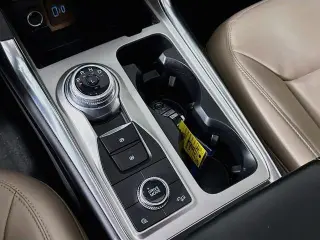 Ford Explorer 2023 AWD XLT 4dr SUV