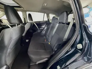 Toyota RAV4 2018 XLE 4dr SUV