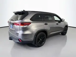 Toyota Highlander 2019 AWD SE 4dr SUV