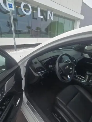 Sedán Cadillac CT4 Luxury 4p 2022