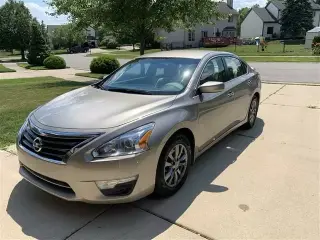 2015 Nissan Altima Sedan 4D