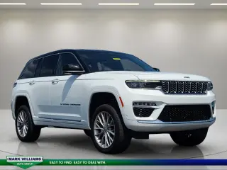 Jeep Grand Cherokee 2023 4x4 Summit SUV de 4 puertas