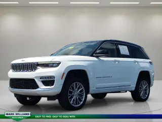 Jeep Grand Cherokee 2023 4x4 Summit SUV de 4 puertas