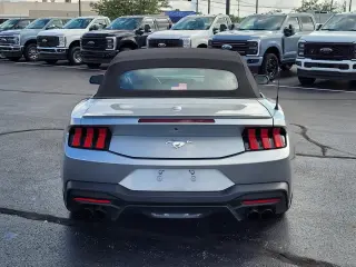 Ford Mustang 2024 EcoBoost Premium Convertible de 2 puertas