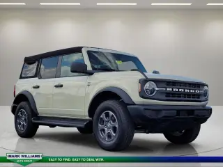 Ford Bronco 2025 4x4 Big Bend SUV de 4 puertas