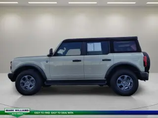 Ford Bronco 2025 4x4 Big Bend SUV de 4 puertas