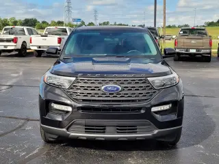 Ford Explorer 2023 AWD XLT SUV de 4 puertas