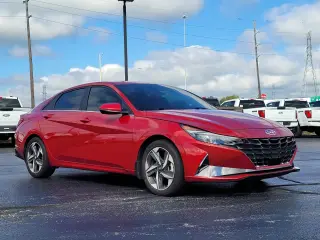 Hyundai ELANTRA 2023 Limited 4dr Sedan