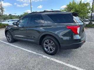 Ford Explorer 2023 AWD XLT SUV de 4 puertas