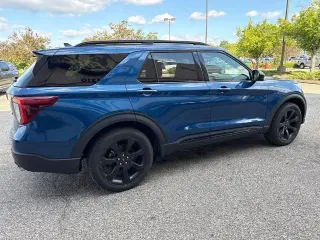 Ford Explorer 2023 AWD ST-Line SUV de 4 puertas