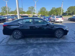 Nissan Altima 2025 Sedán de 4 puertas 2.5 SV