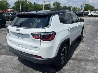 Jeep Compass 2023 4x4 Limited SUV de 4 puertas
