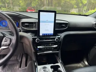 Ford Explorer 2023 AWD ST SUV de 4 puertas