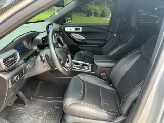 Ford Explorer 2023 AWD ST SUV de 4 puertas