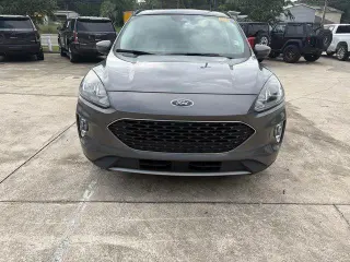 Ford Escape 2021 SEL SUV de 4 puertas