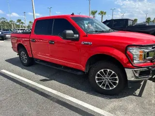 Ford F-150 2019 4x4 XLT 4dr SuperCrew batea de 5.5 pies