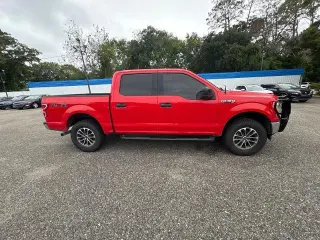 Ford F-150 2019 4x4 XLT 4dr SuperCrew batea de 5.5 pies