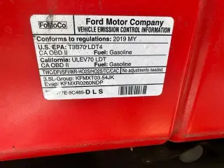 Ford F-150 2019 4x4 XLT 4dr SuperCrew batea de 5.5 pies
