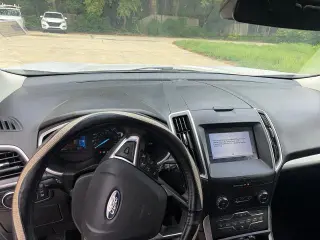Ford Edge 2019 SEL Crossover de 4 puertas