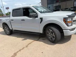 Ford F-150 2023 4x4 XL 4dr SuperCrew 5.5 ft. SB