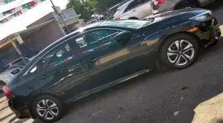 2016 Honda Civic LX Sedan 4D