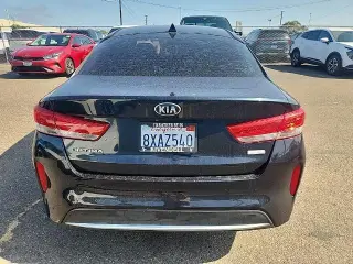 Kia Optima Hybrid 2018 Premium 4dr Sedan