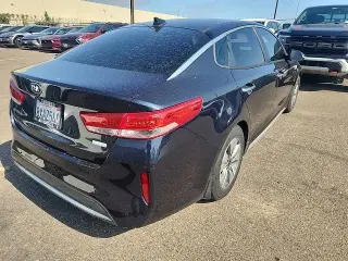 Kia Optima Hybrid 2018 Premium 4dr Sedan