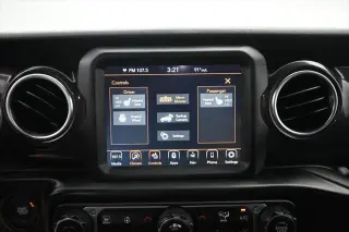 Jeep Wrangler Unlimited 2022 4x4 Sahara 4dr SUV