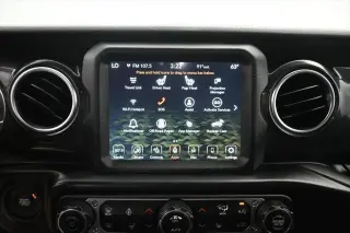 Jeep Wrangler Unlimited 2022 4x4 Sahara 4dr SUV
