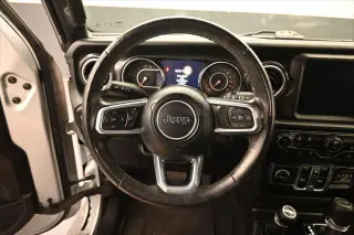 Jeep Wrangler Unlimited 2022 4x4 Sahara 4dr SUV