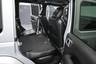 Jeep Wrangler Unlimited 2022 4x4 Sahara 4dr SUV